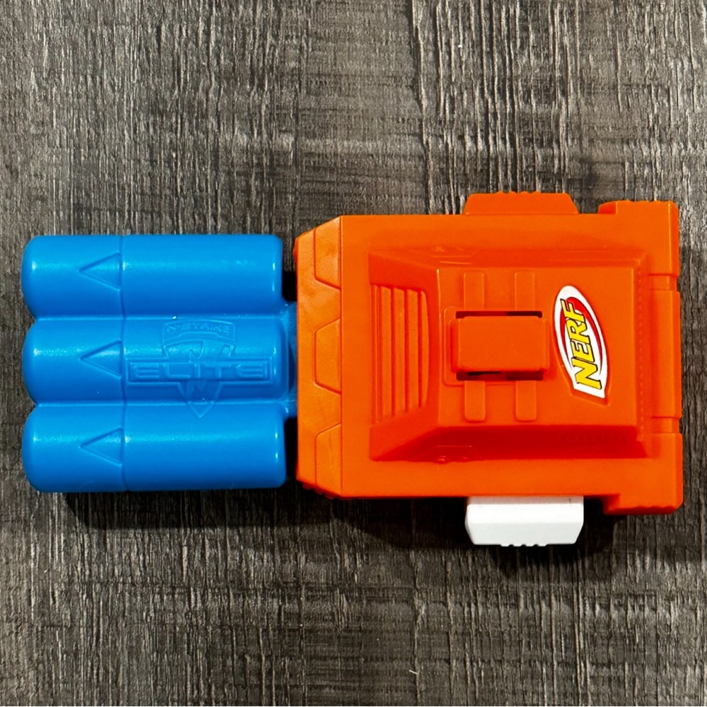 💞 New Nerf N-Strike Elite Collectible BK Toy